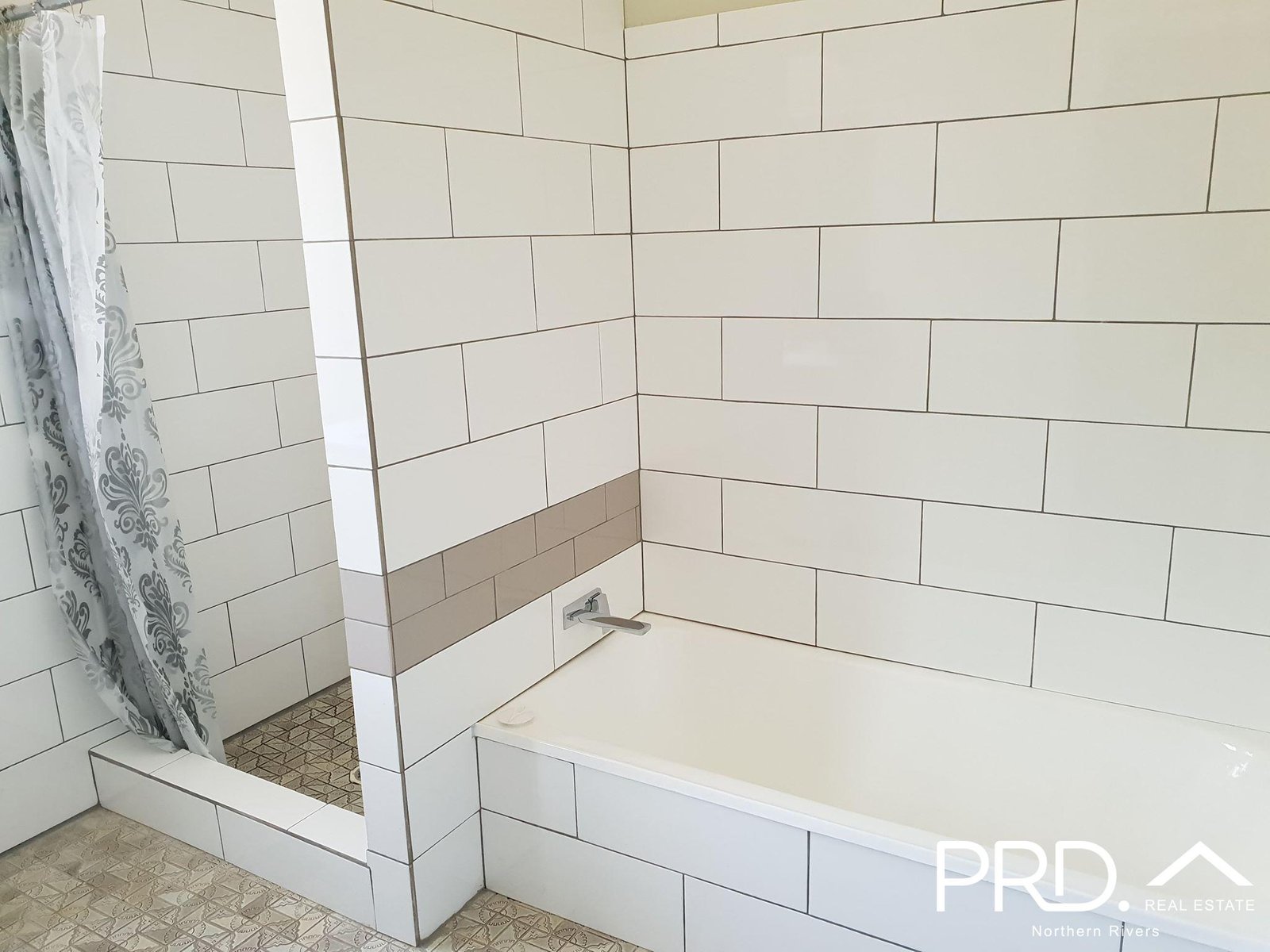 213 Wyrallah Road EAST LISMORE 8