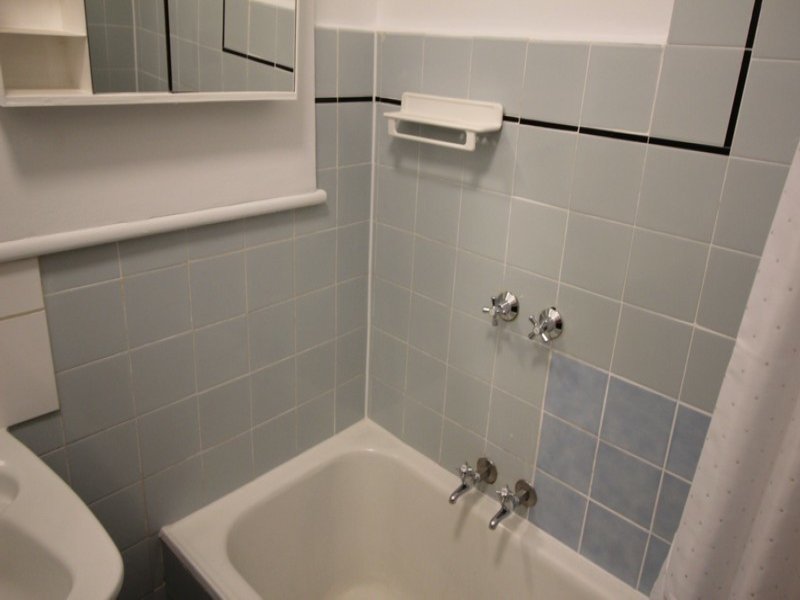 Gallery: 2/130 Balcombe Road