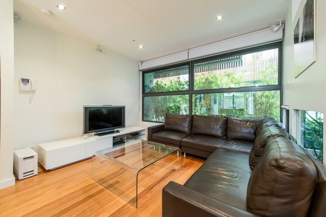 Gallery: 2/130 Princes Street