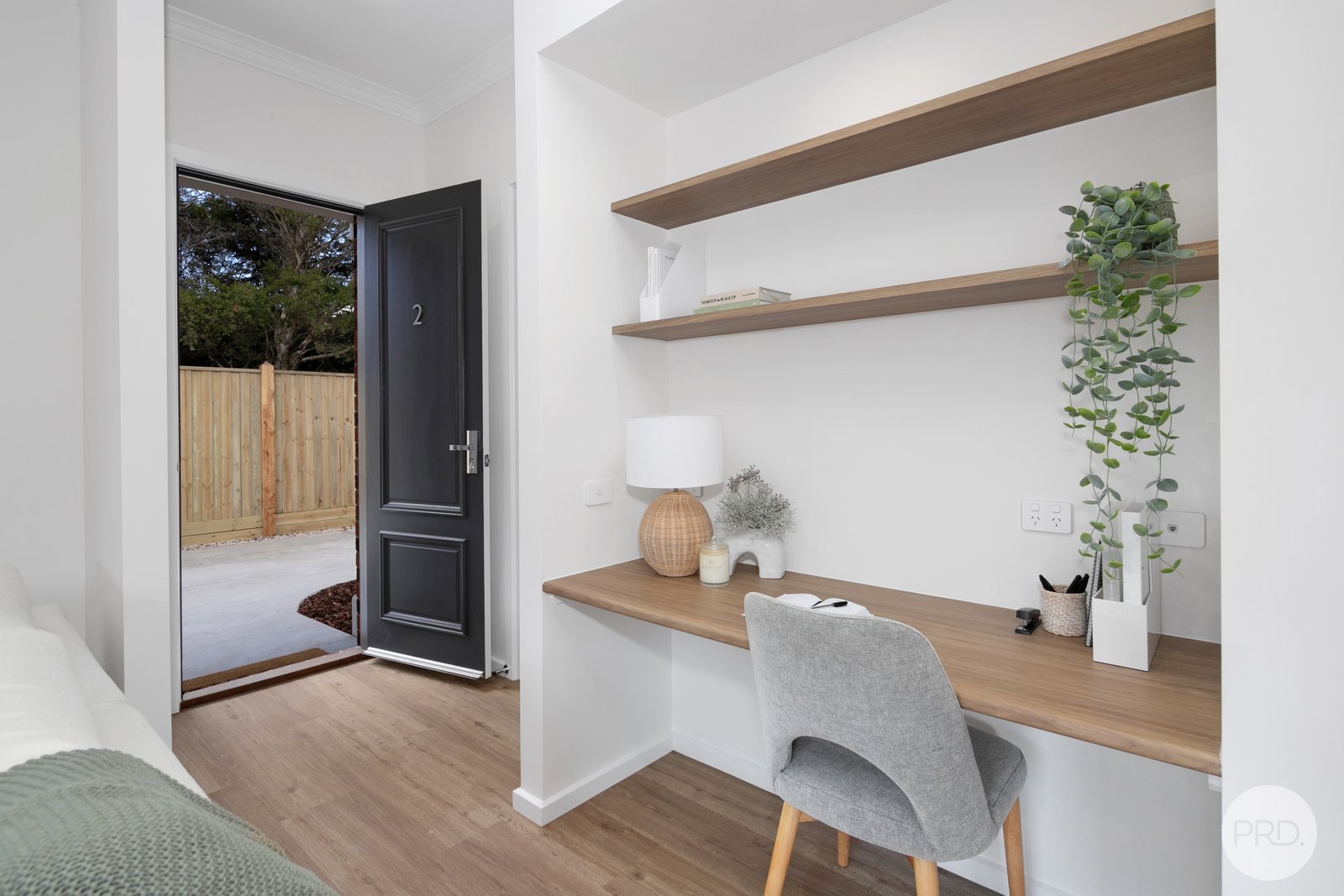 2/1304A Gregory Street LAKE WENDOUREE 3