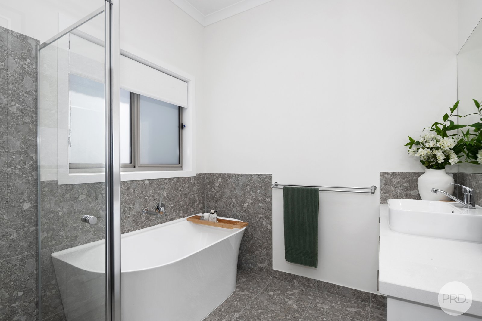 2/1304A Gregory Street LAKE WENDOUREE 12