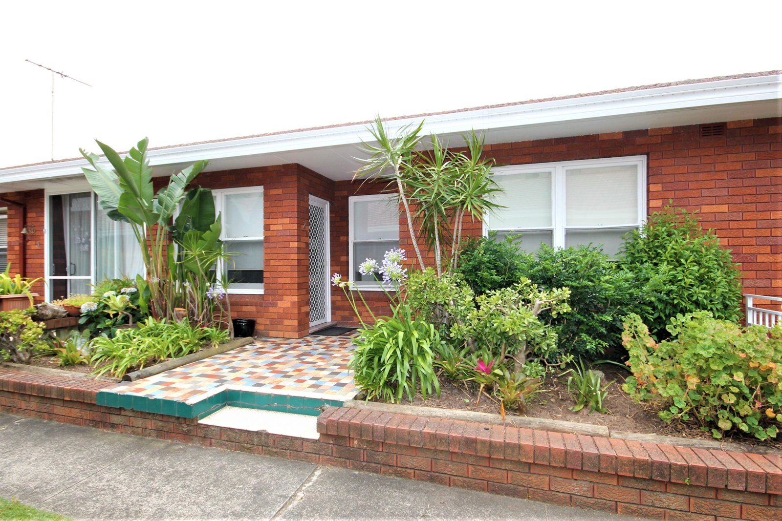 2/131 Alfred Street SANS SOUCI 1