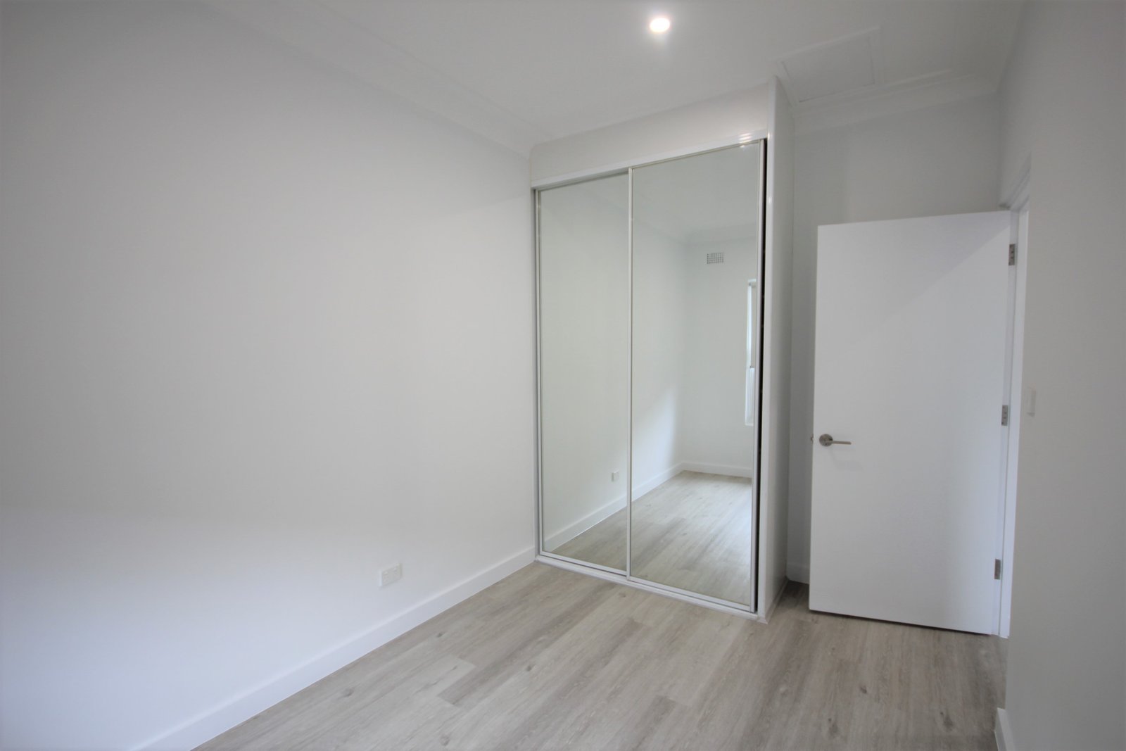 2/131 Alfred Street SANS SOUCI 5