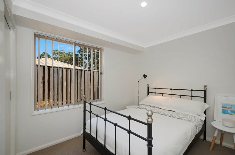 2/131 The Point Drive PORT MACQUARIE 9