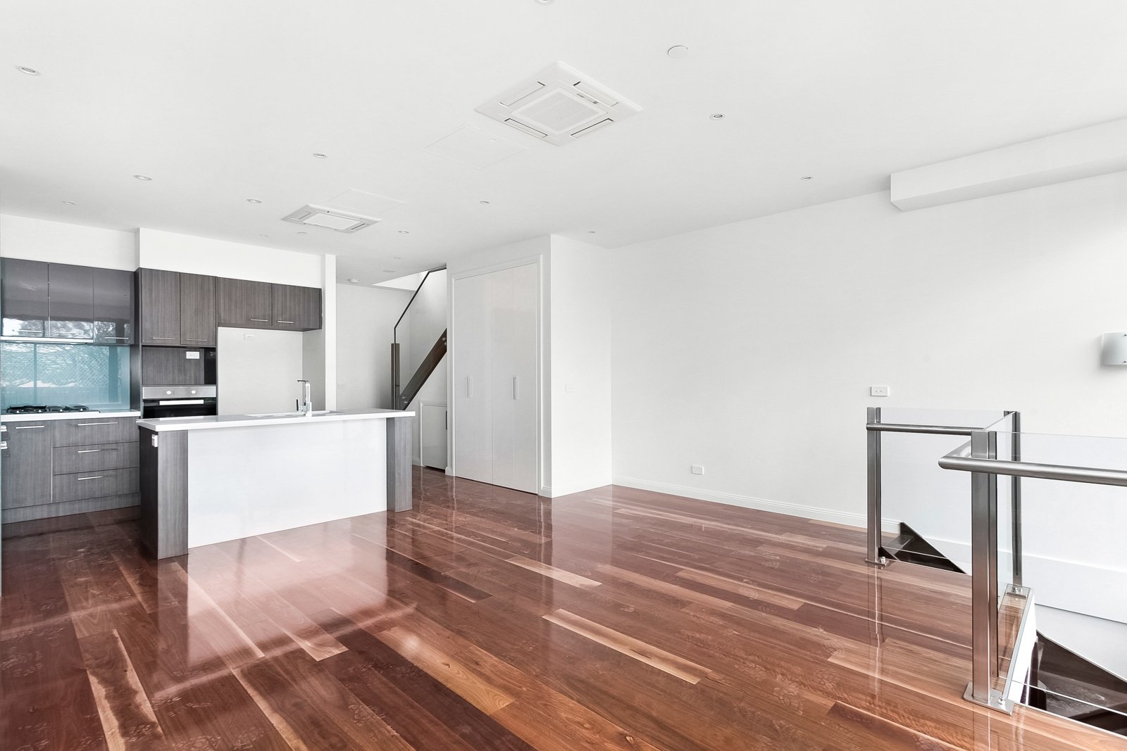 Real Estate and Property in 2/1311 Toorak Road, Camberwell, VIC