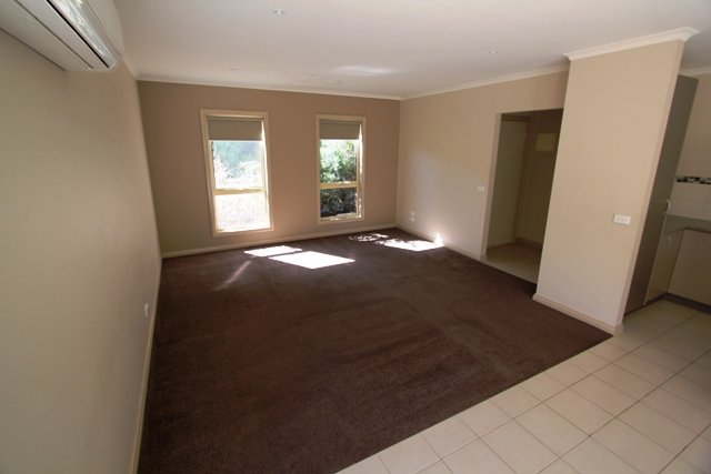 2/1316 Howitt Street WENDOUREE 4