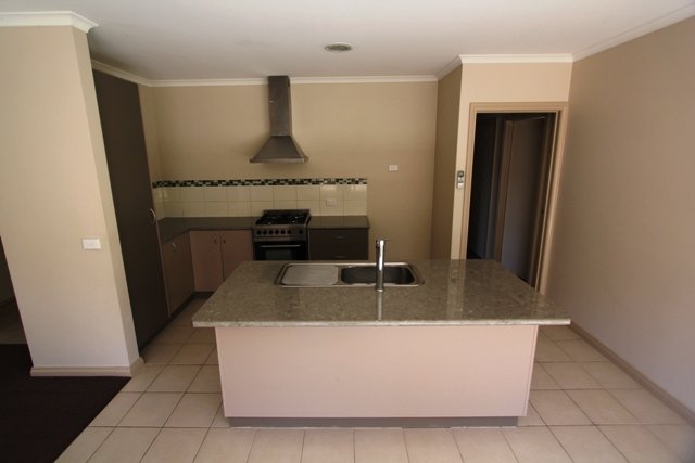 2/1316 Howitt Street WENDOUREE 6