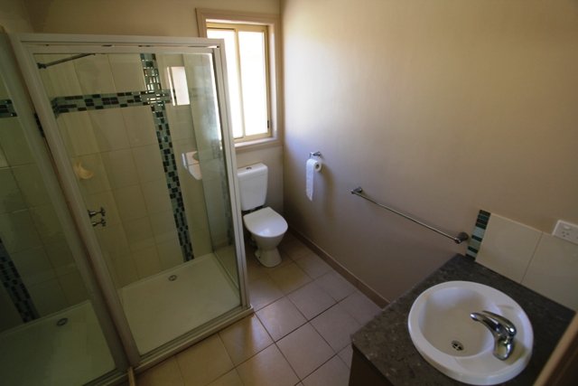 2/1316 Howitt Street WENDOUREE 11