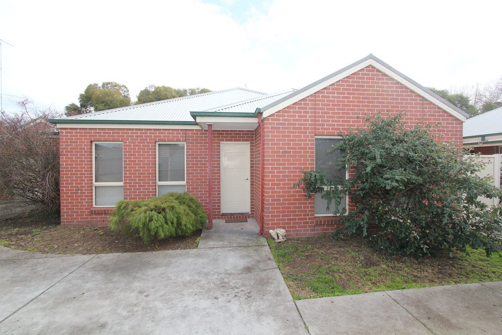 2/1316 Howitt Street WENDOUREE 2