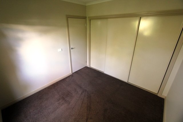 2/1316 Howitt Street WENDOUREE 11