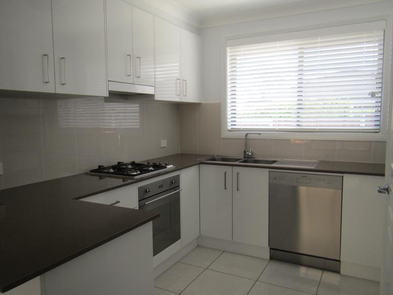 2/132 Manilla Road TAMWORTH 2