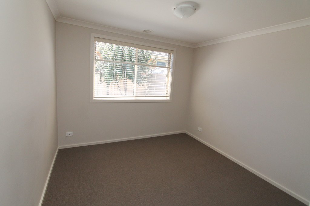 2/132 Spencer Street SEBASTOPOL 10