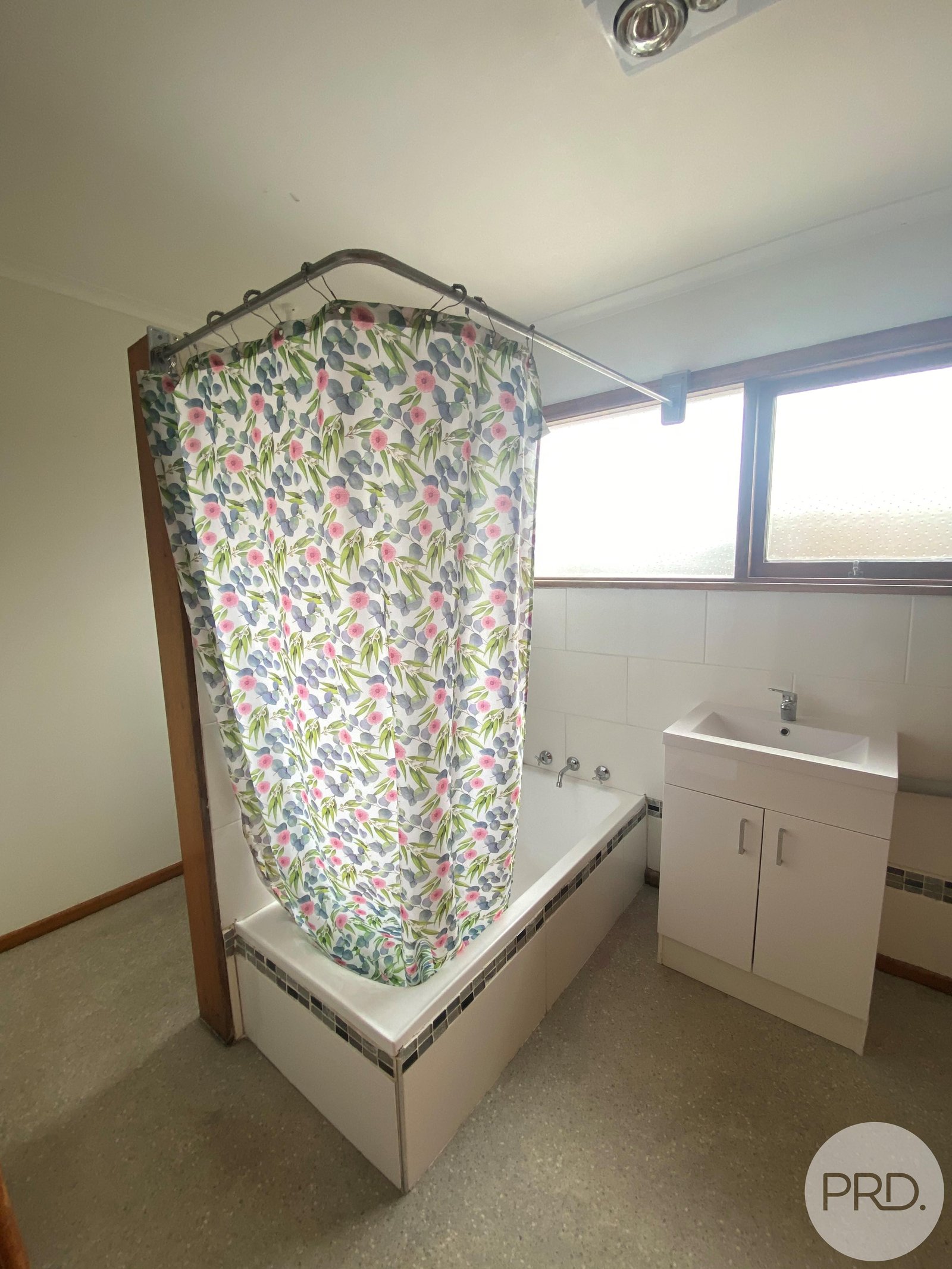 2/132 Tolosa Street GLENORCHY 4