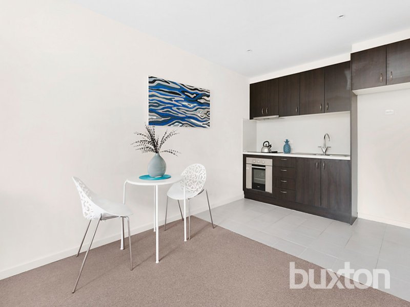 Gallery: 2/1324-1328 Centre Road
