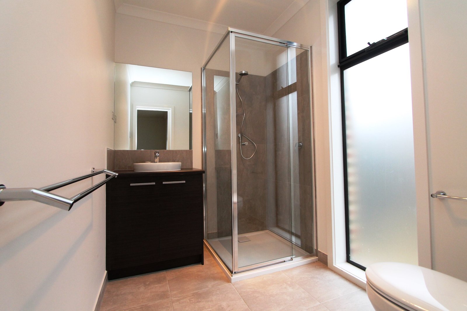 2/133 Albert Street CRESWICK 5