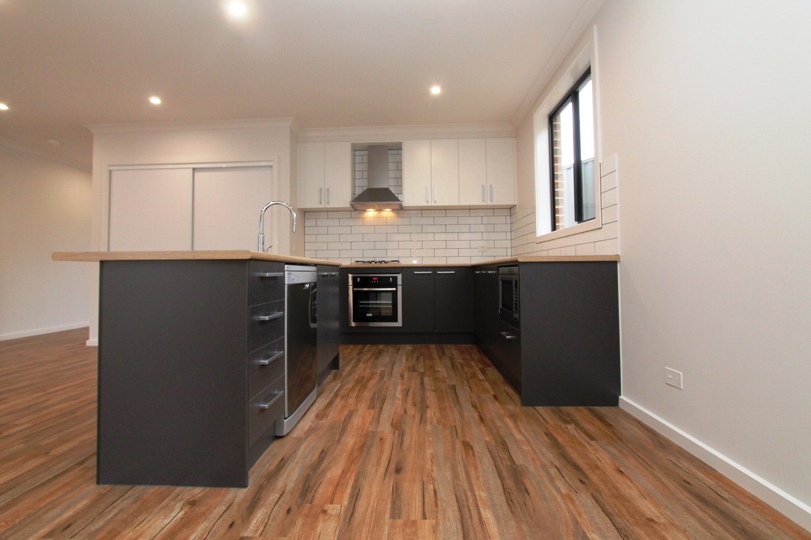 2/133 Albert Street CRESWICK 7