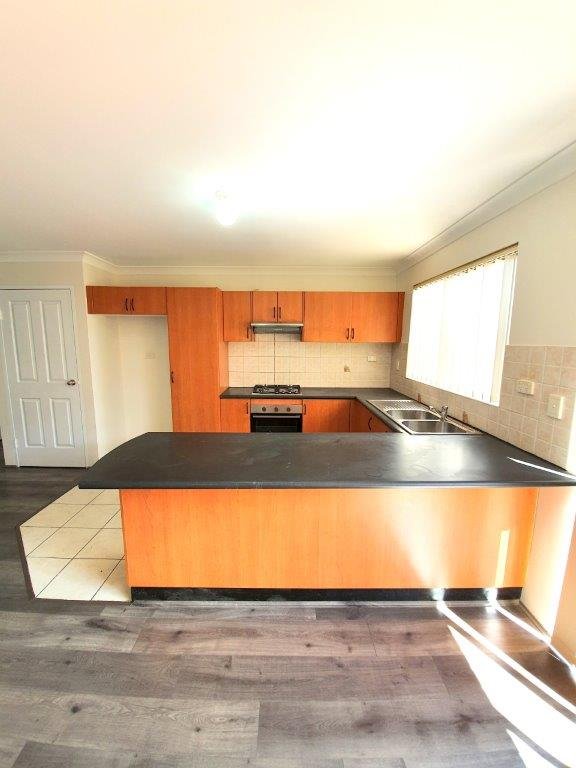 21/33 Bathurst Street LIVERPOOL 2