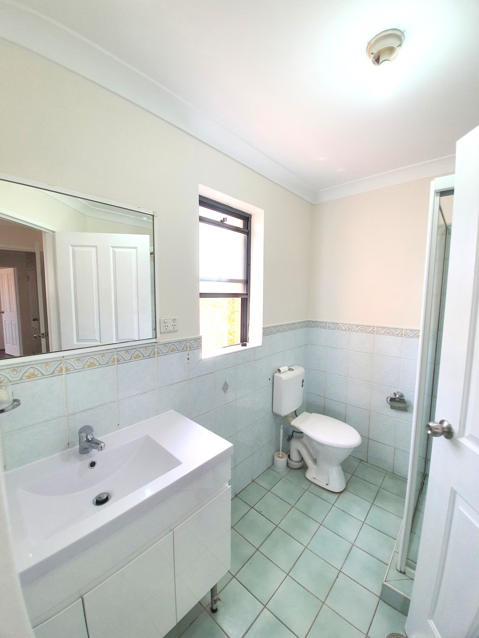 21/33 Bathurst Street LIVERPOOL 10