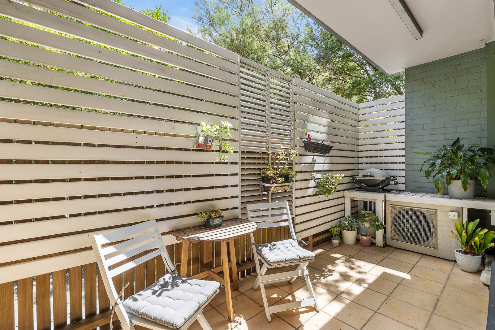 Gallery: 2/133 Brighton Road