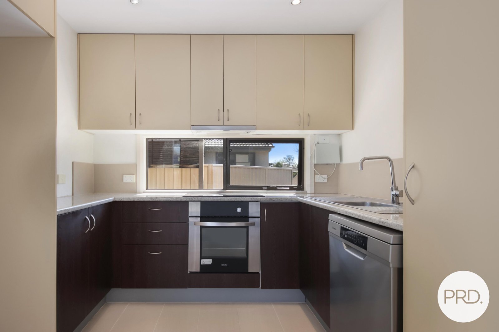 2/133 Brockley Street WODONGA 6