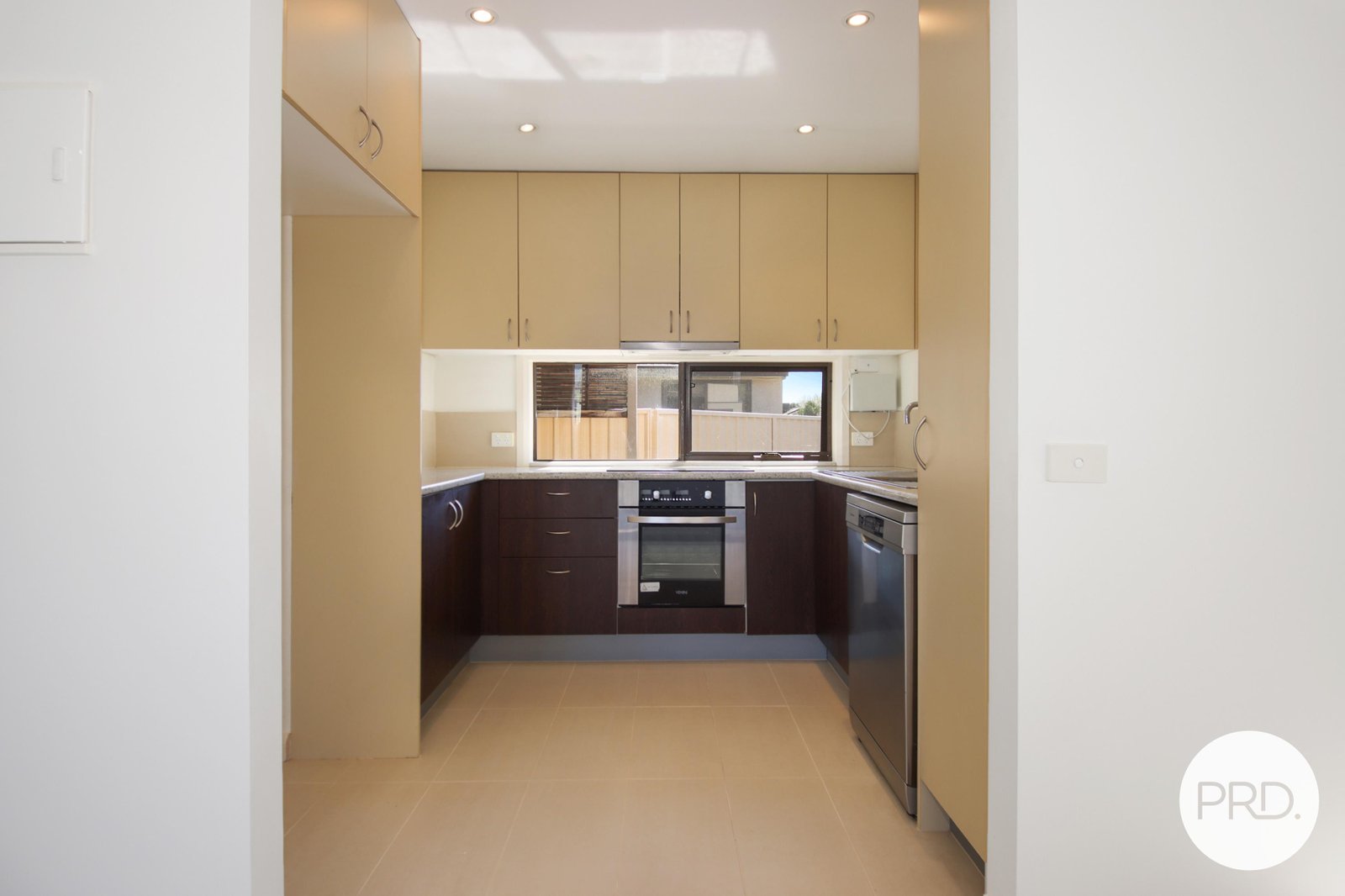 2/133 Brockley Street WODONGA 12