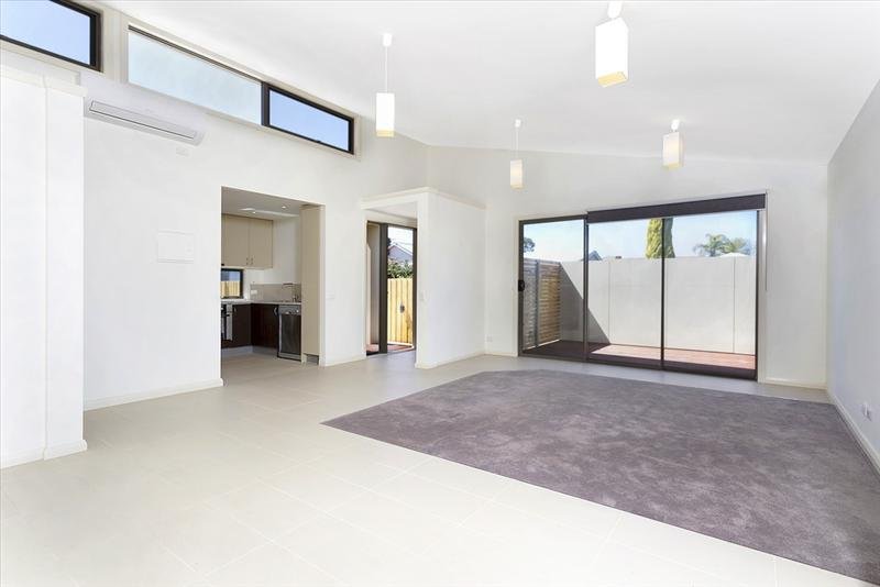 2/133 Brockley Street WODONGA 2