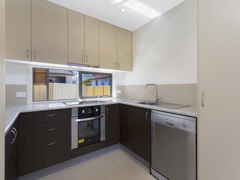 2/133 Brockley Street WODONGA 4