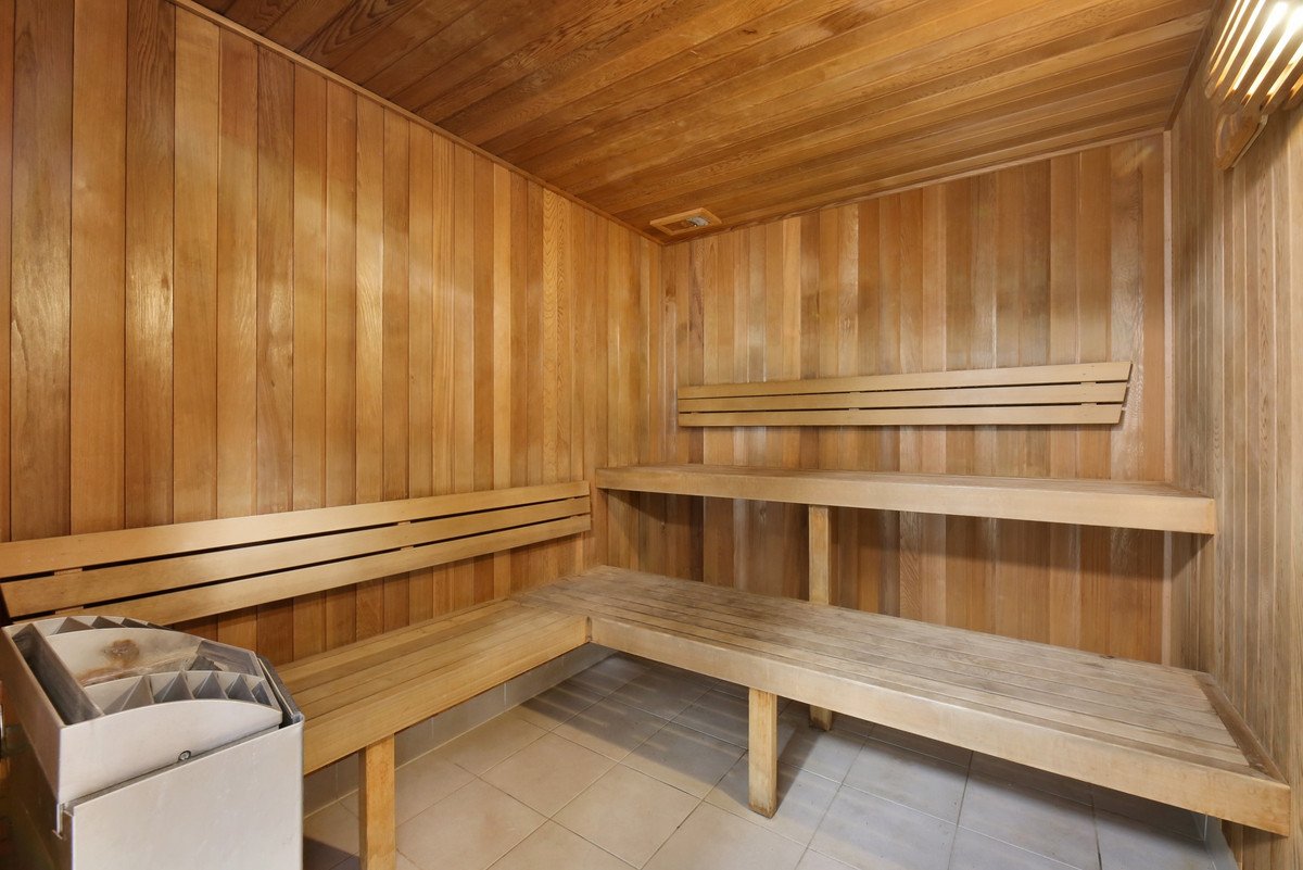 2133/2-14 The Esplanade Burleigh Heads 25