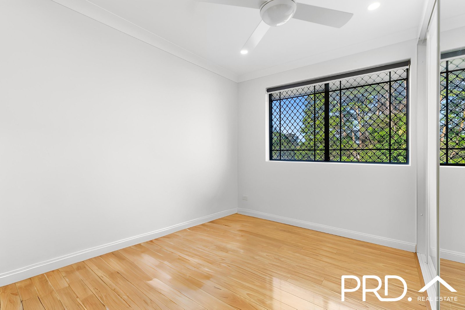 21/34-36 Weigand Avenue BANKSTOWN 8