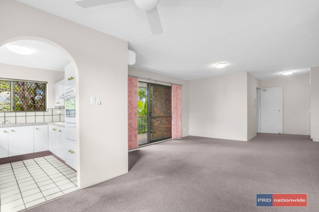 2/134 Bonney Ave  CLAYFIELD 4