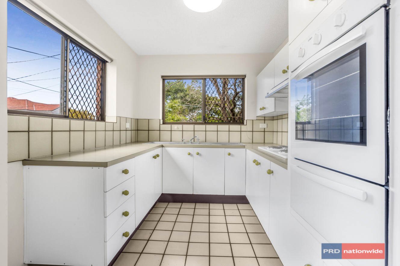 2/134 Bonney Ave  CLAYFIELD 5