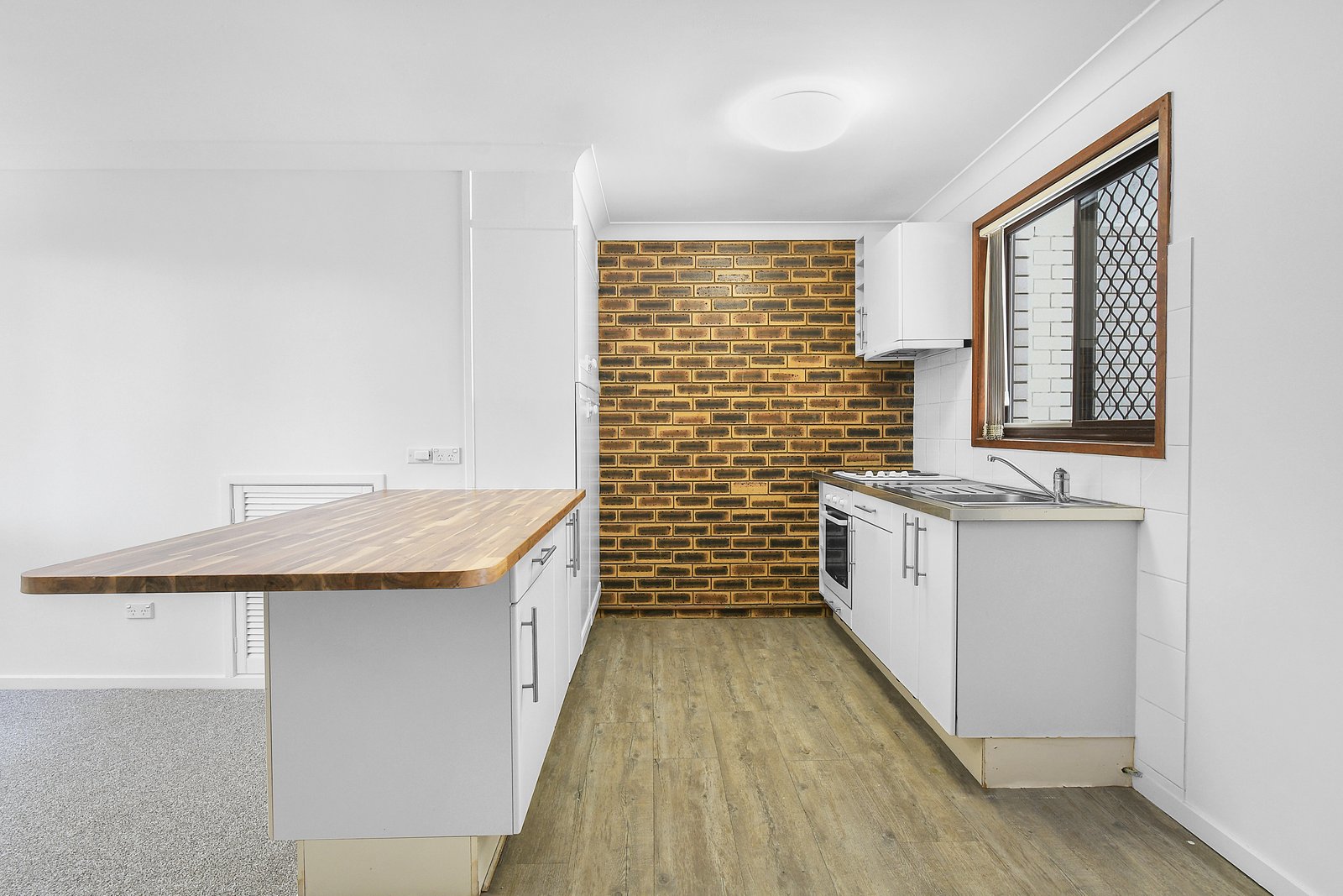 2/134 Kennedy Drive TWEED HEADS WEST 3