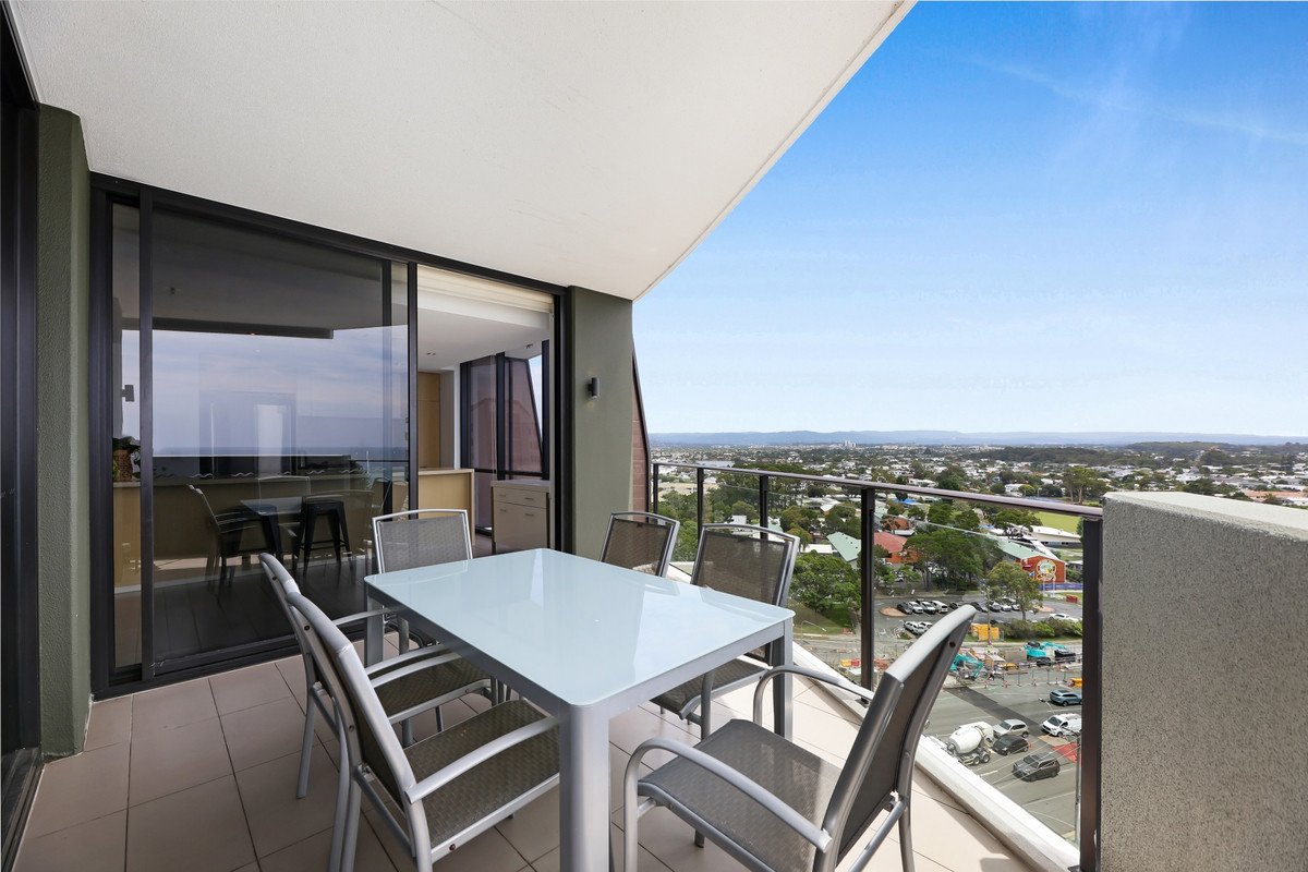 2134/2-14 The Esplanade Burleigh Heads 13