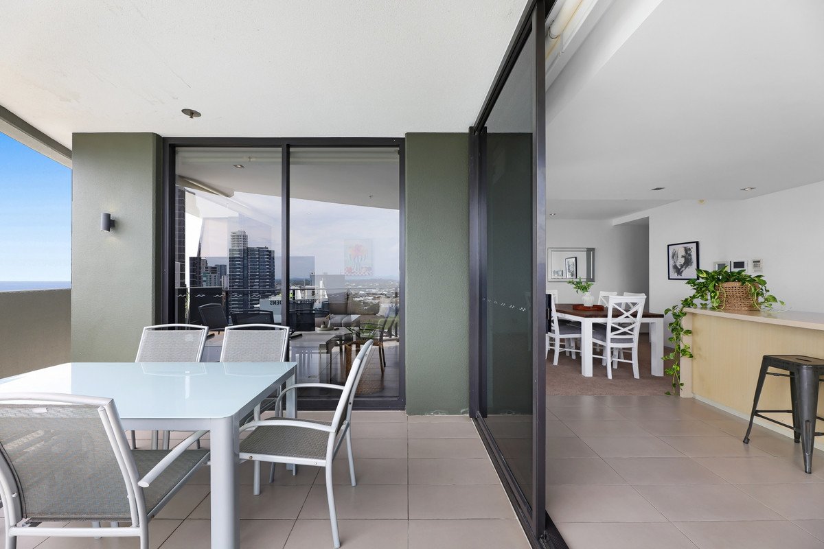 2134/2-14 The Esplanade Burleigh Heads 16