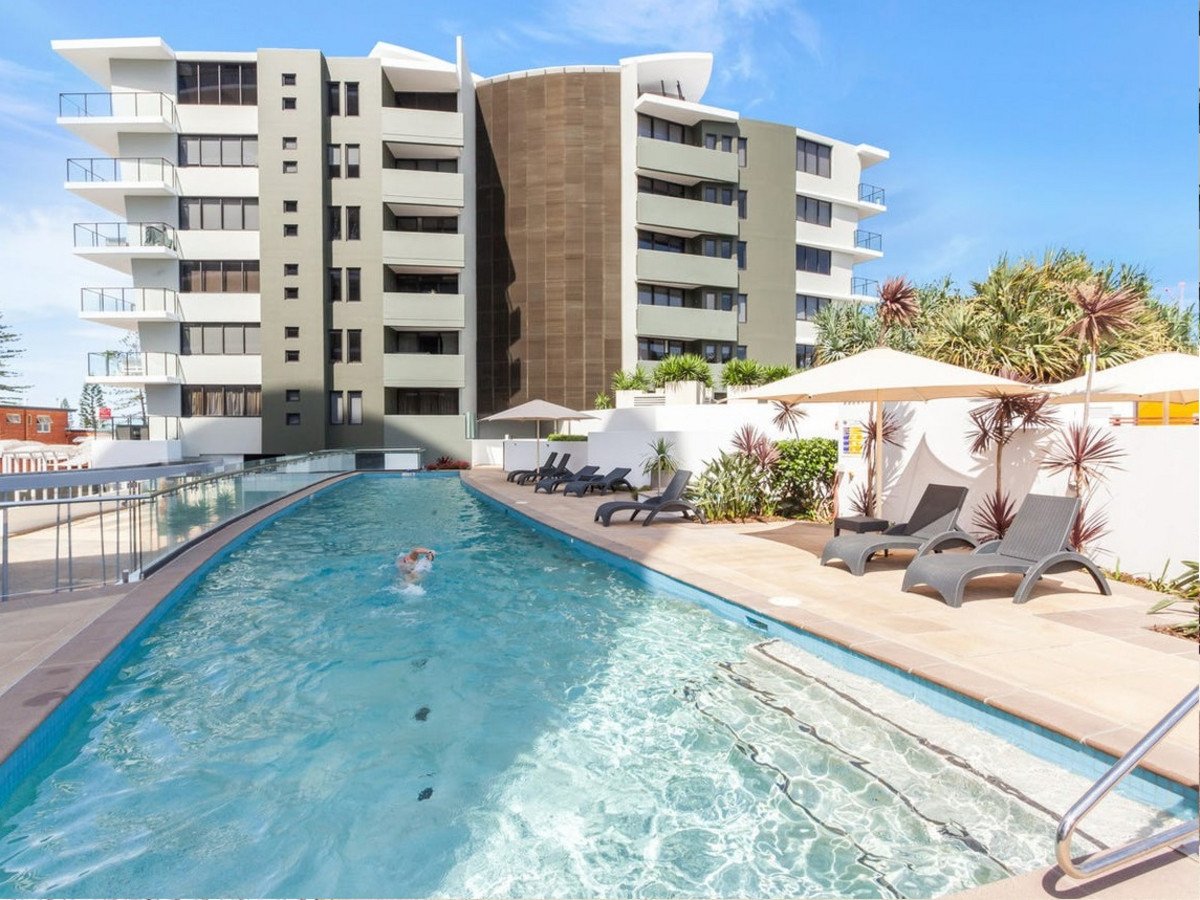 2134/2-14 The Esplanade Burleigh Heads 26