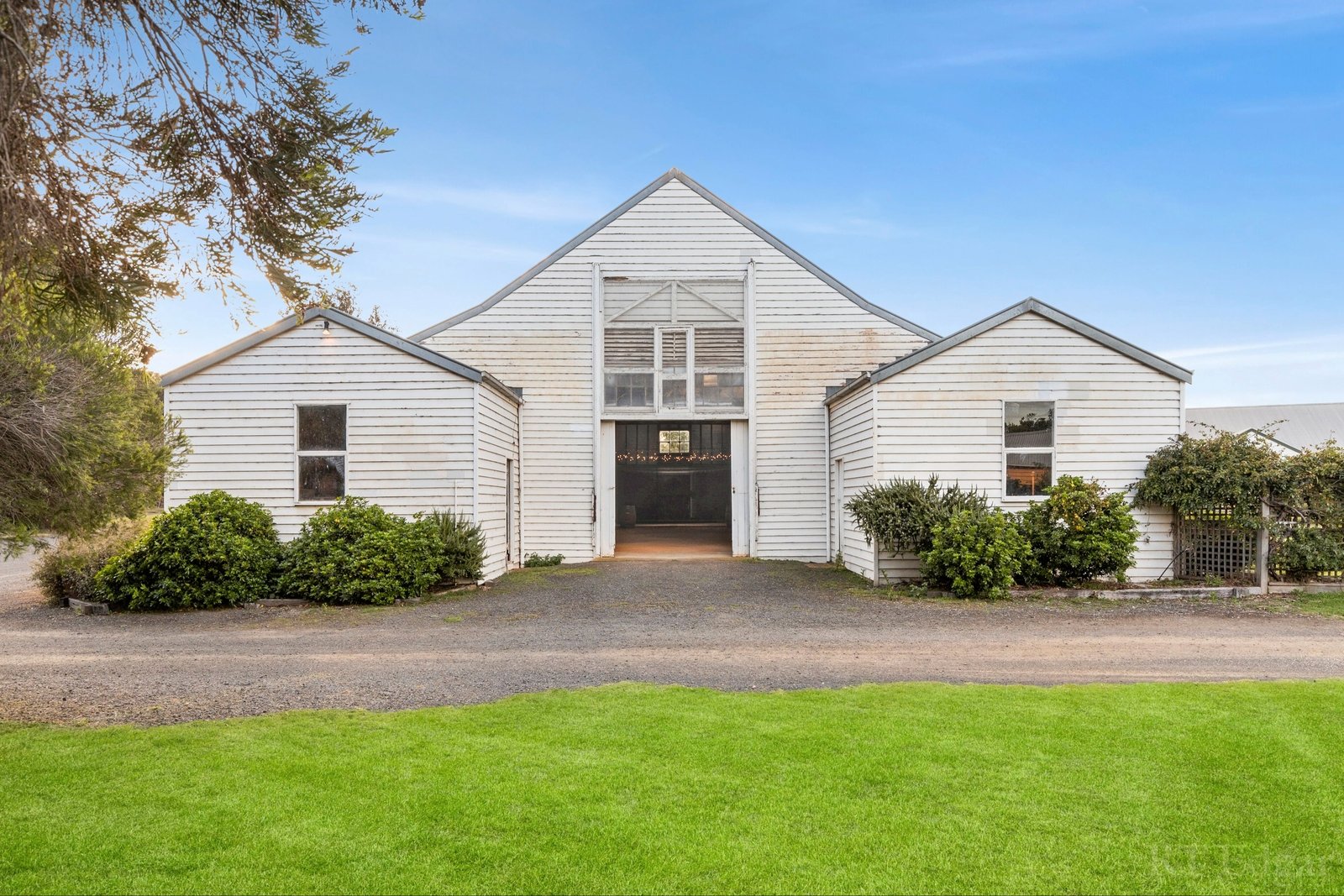 Real Estate and Property in 2135 Bellarine Highway, Point Lonsdale, VIC