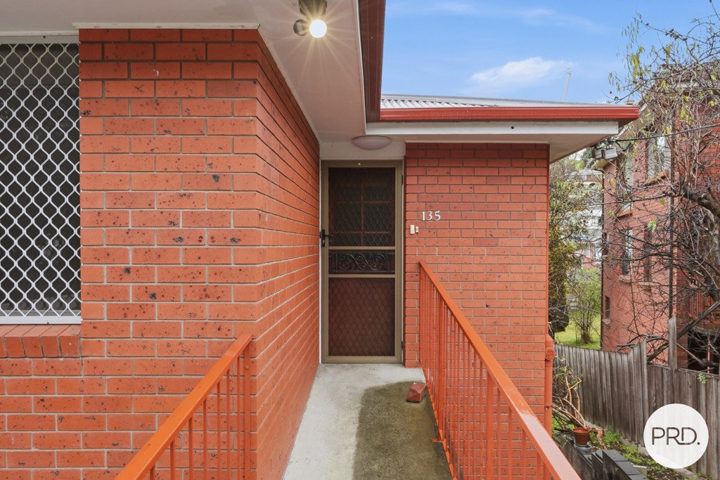 2/135 Springfield Ave  WEST MOONAH 10