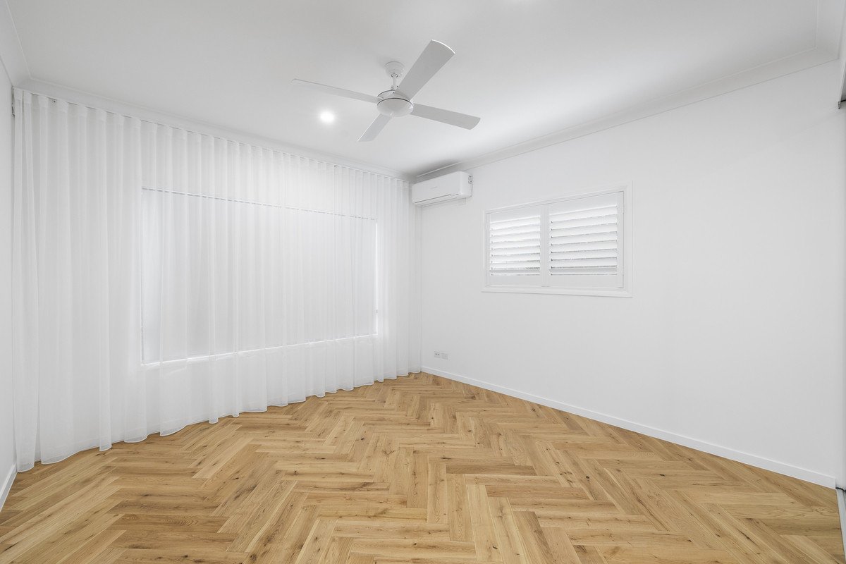 2/1358 Gold Coast Highway Palm Beach 2