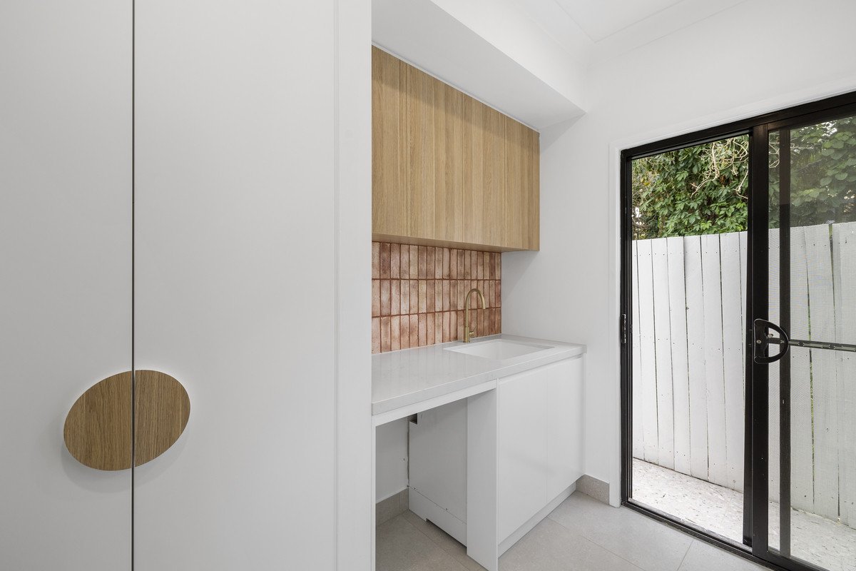 2/1358 Gold Coast Highway Palm Beach 11