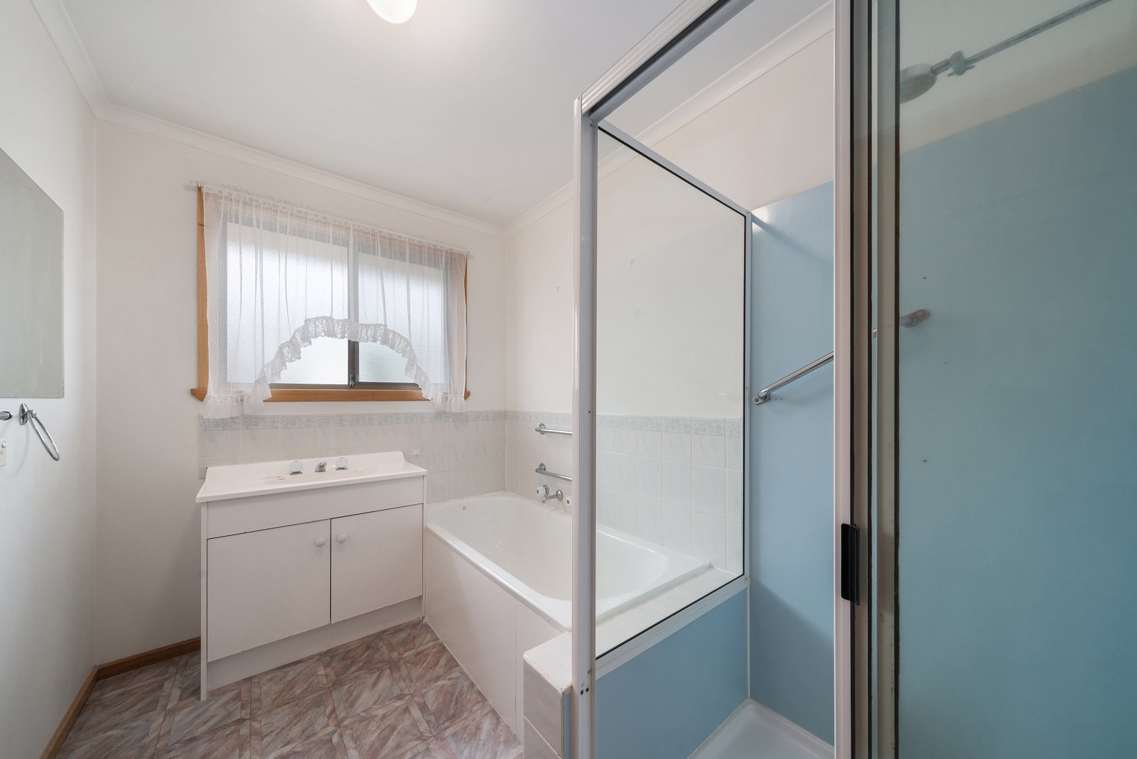 2/136 Hopkins Street MOONAH 4