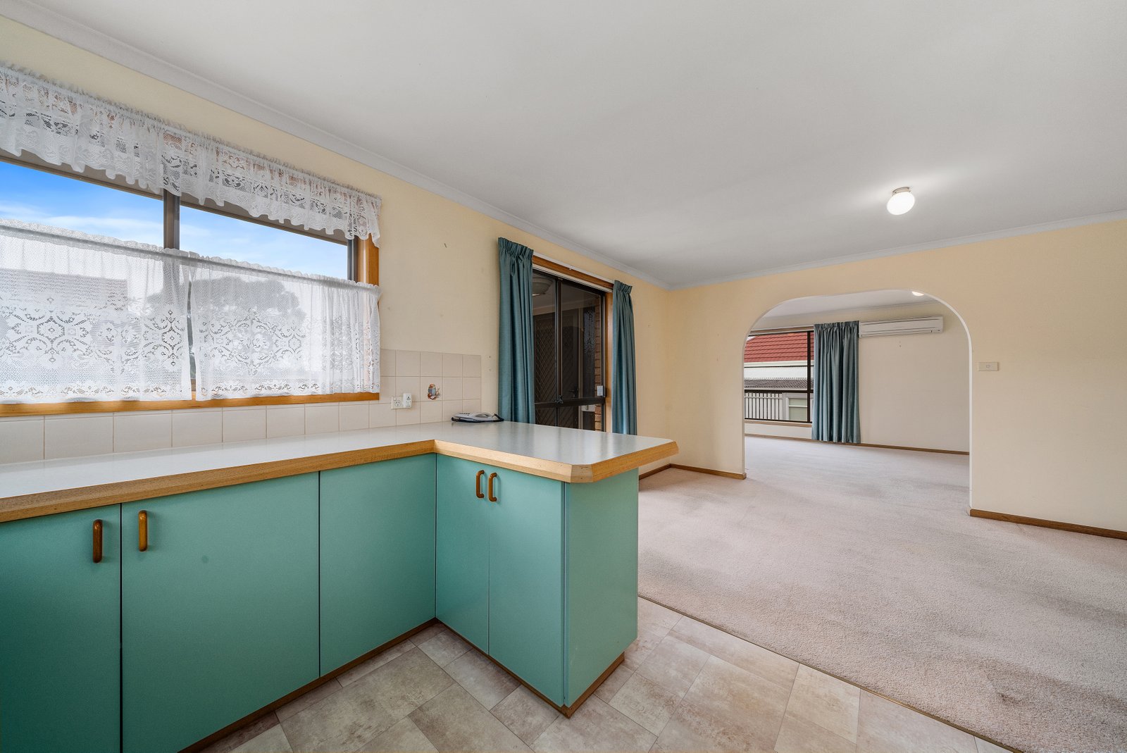 2/136 Hopkins Street MOONAH 14