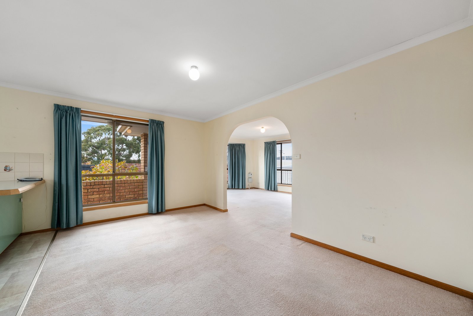 2/136 Hopkins Street MOONAH 16