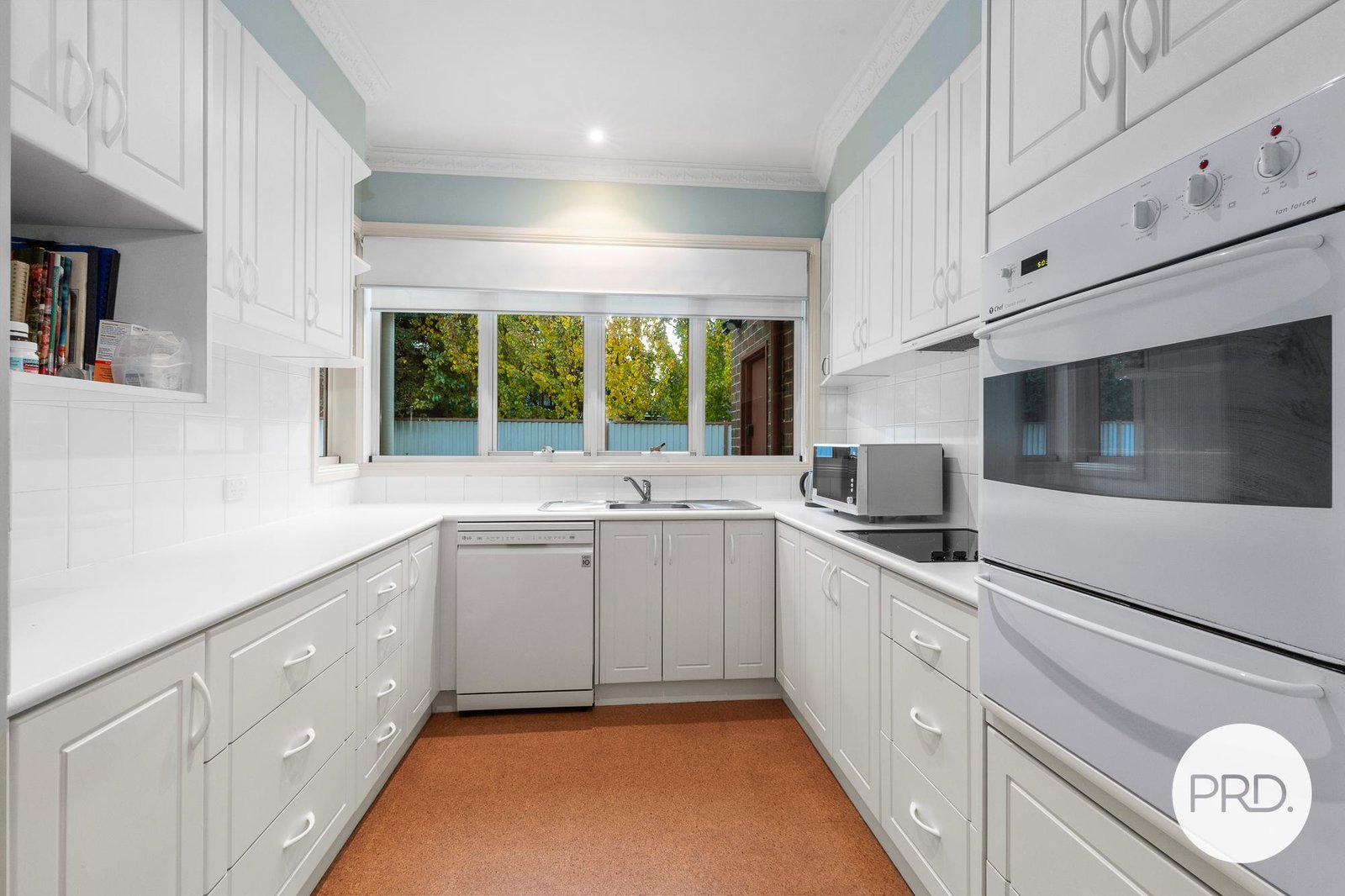 2/1364 Gregory Street LAKE WENDOUREE 3