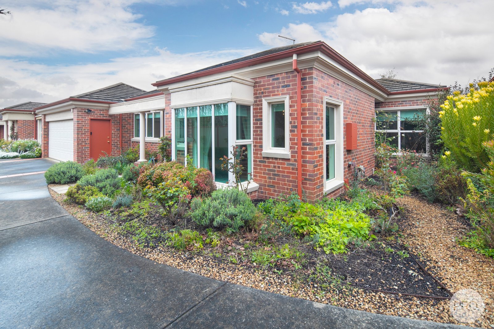 2/1364 Gregory Street LAKE WENDOUREE 1