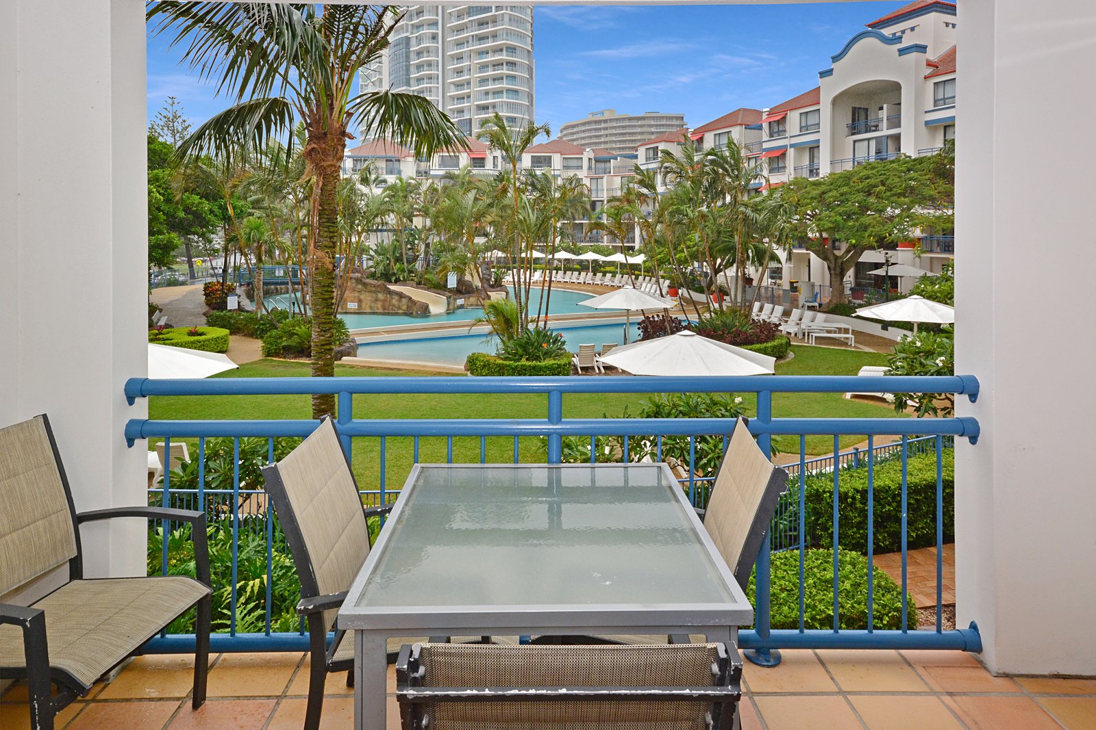 213/99 Griffith Street COOLANGATTA 4