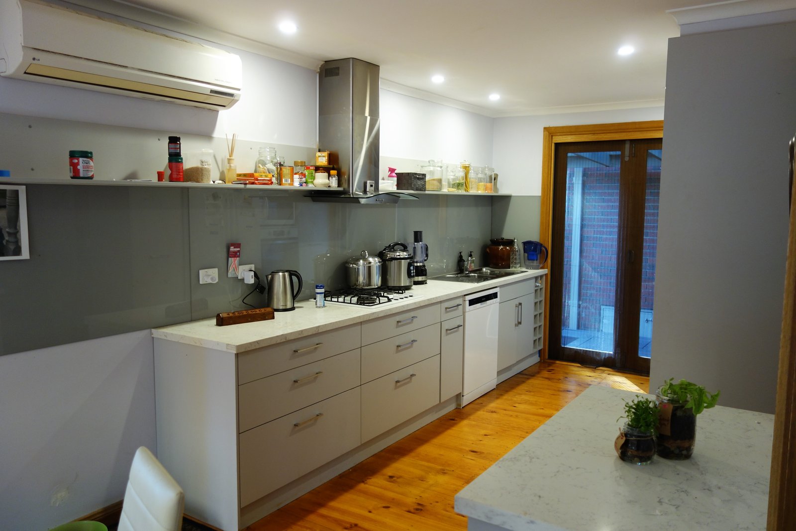 Gallery: 2/14-16 Turner Road