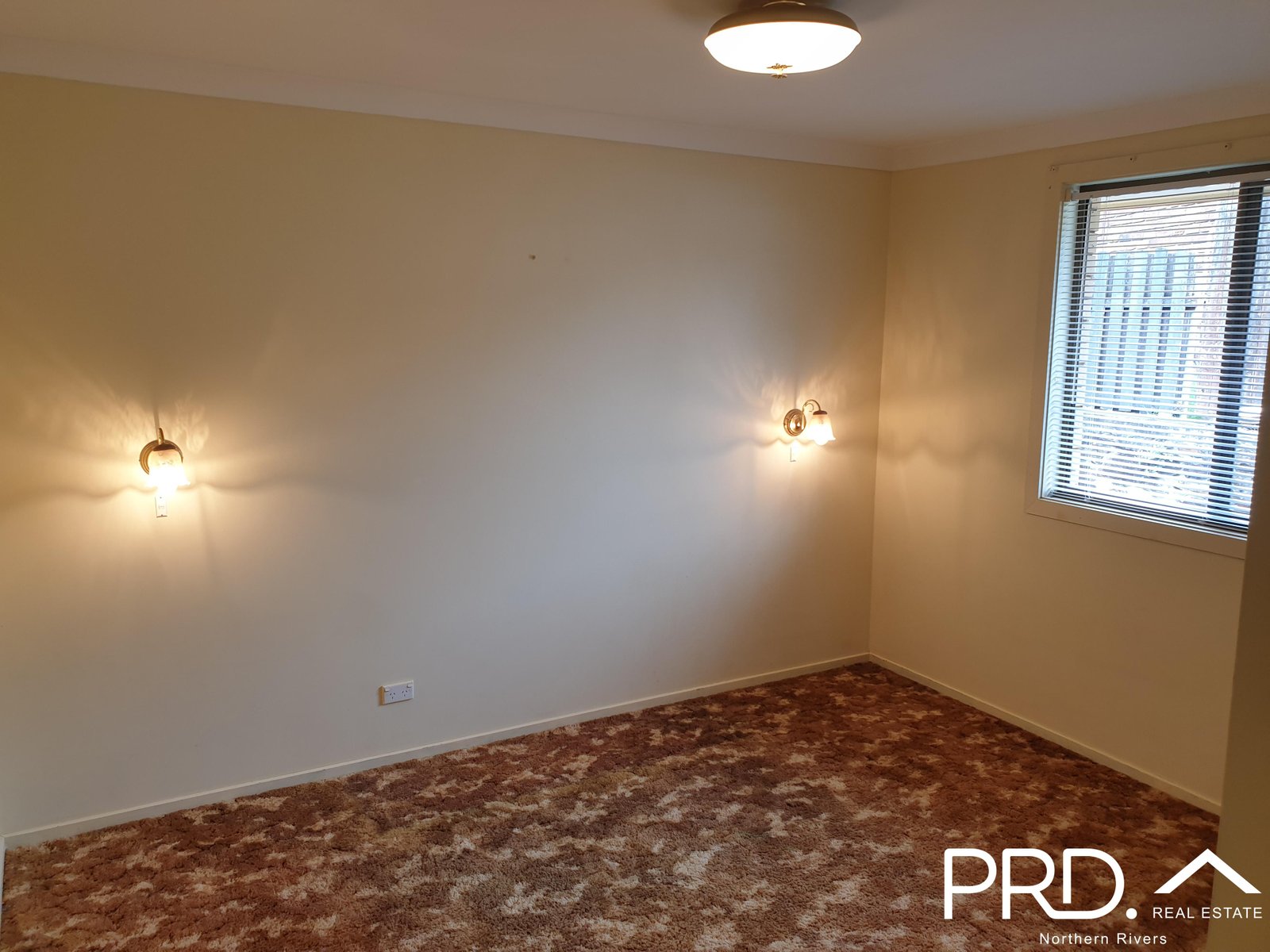 2/14 Andrews Crescent GOONELLABAH 10