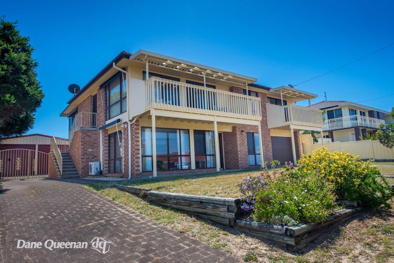 2/14 Bentham Place ANNA BAY 2
