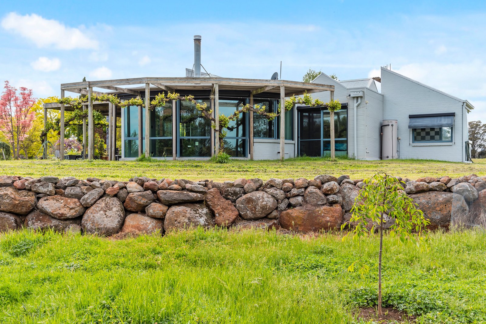 Real Estate and Property in 214 Boundary Road, Kyneton, VIC