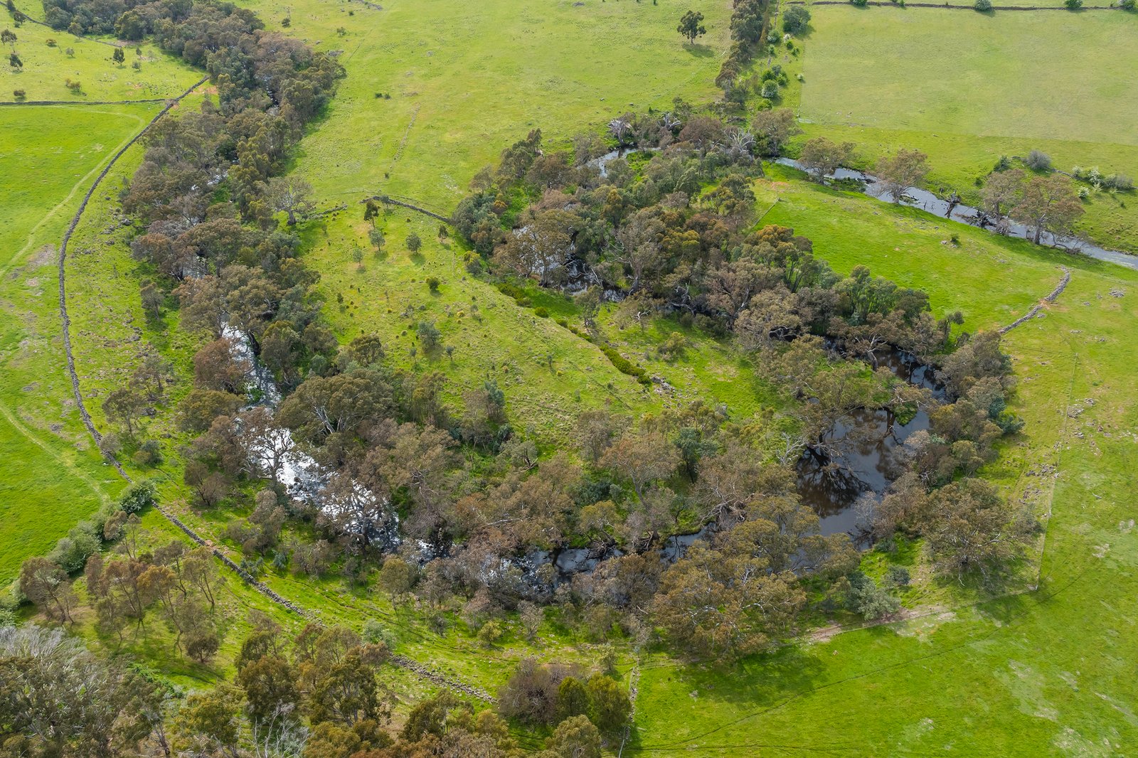 Real Estate and Property in 214 Boundary Road, Kyneton, VIC